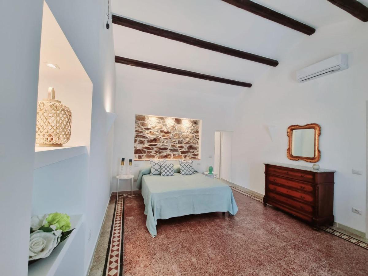 Stazzo San Teodoro La Quercia Piscina Condivisa Apartment Екстериор снимка