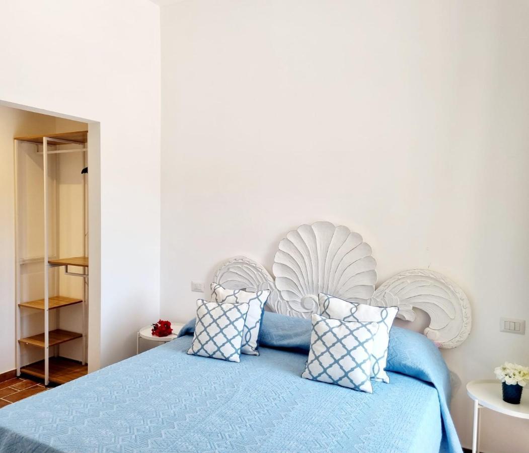 Stazzo San Teodoro La Quercia Piscina Condivisa Apartment Екстериор снимка