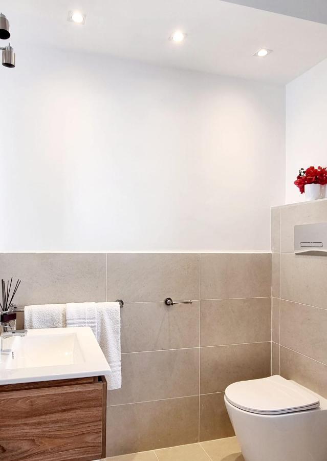 Stazzo San Teodoro La Quercia Piscina Condivisa Apartment Екстериор снимка