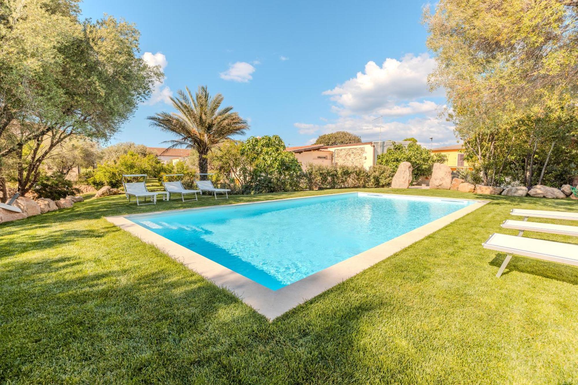 Stazzo San Teodoro La Quercia Piscina Condivisa Apartment Екстериор снимка
